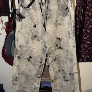 Fashion Nova Black and Gray Straight Leg Jeans size 3